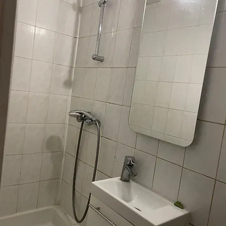 Apartment Maisonnette En Duplex 25 M2, Porte De Paris Pantin