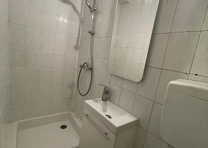 Apartment Maisonnette En Duplex 25 M2, Porte De Paris *